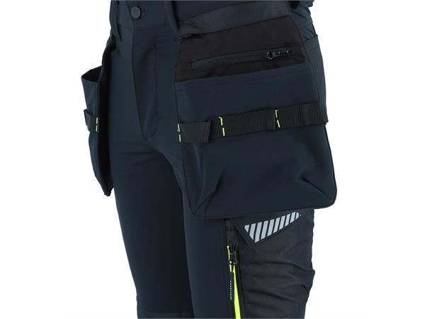 Wrks BISMUTH stretchbukse, svart, Avtagbare hengelommer (glidelås)